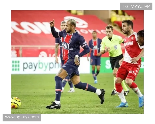 巴黎残阵连胜显韧性，新锐球员崛起让主帅称赞